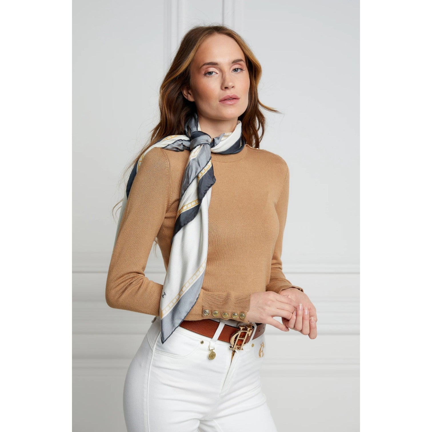 Holland Cooper Buttoned Knit Crew Neck Dark Camel