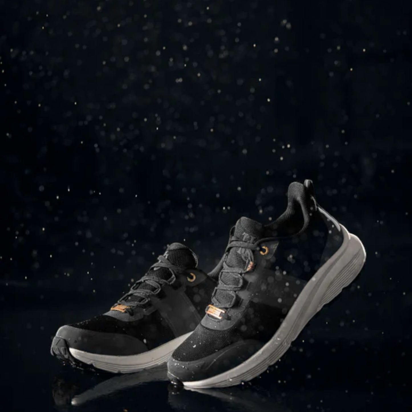 Holland Cooper Burghley Waterproof Trainers Black