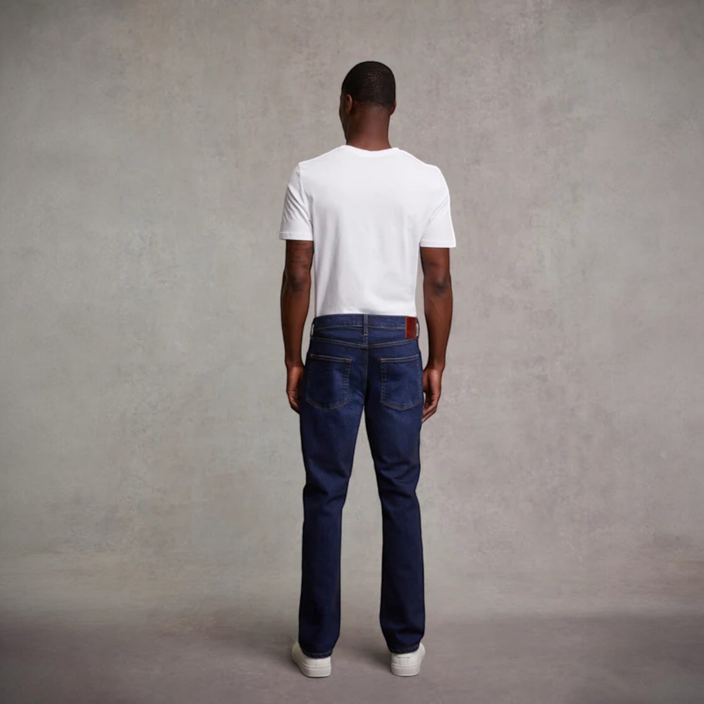 Holland Cooper Men's Classic Straight Jean Washed Indigo