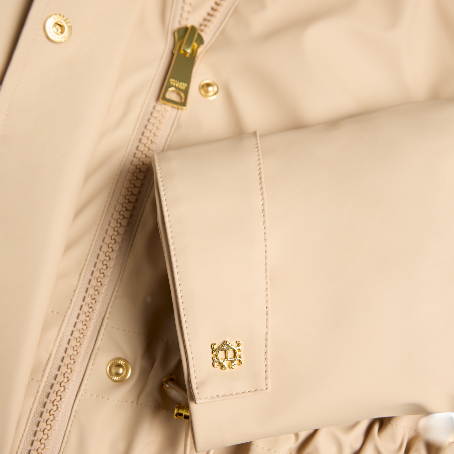 Holland Cooper Chartwell Waterproof Parka Stone