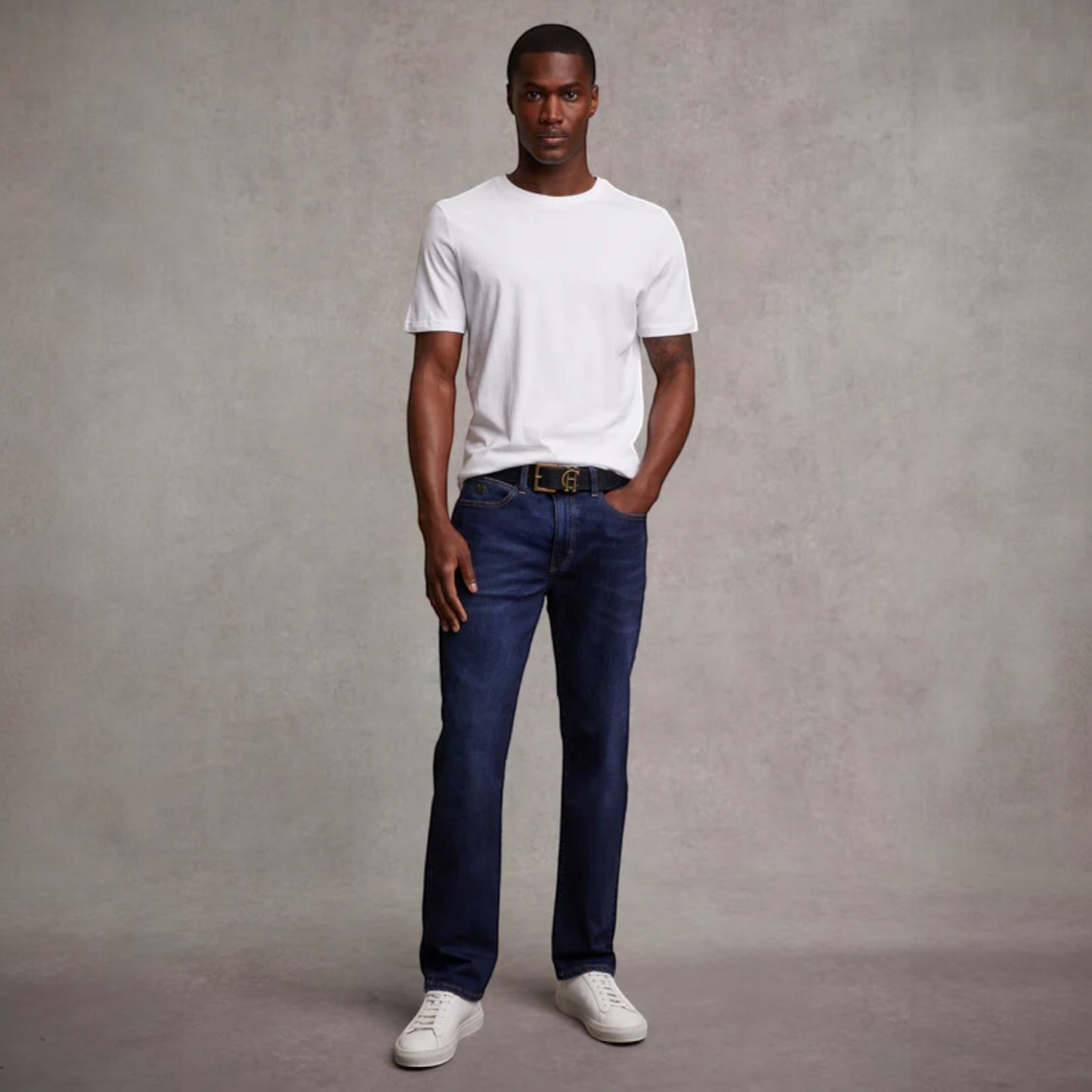 Holland Cooper Men's Classic Straight Jean Washed Indigo