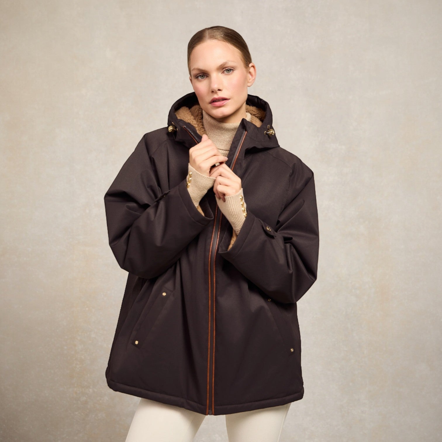 Holland Cooper One-Size Waterproof Jacket Chocolate