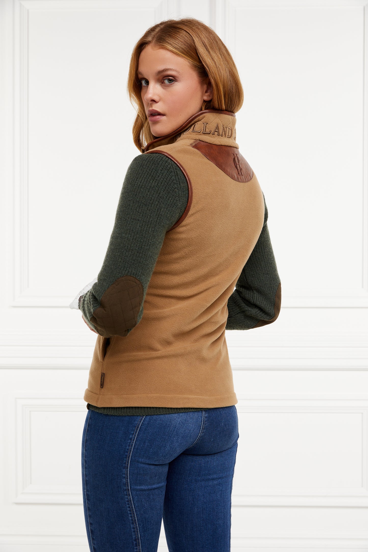 Holland Cooper Country Fleece Gilet Coffee