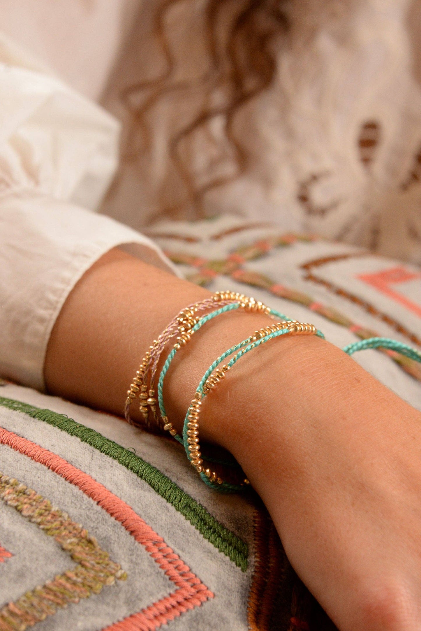 Turquoise Rope Gold Metal Bead Bracelet