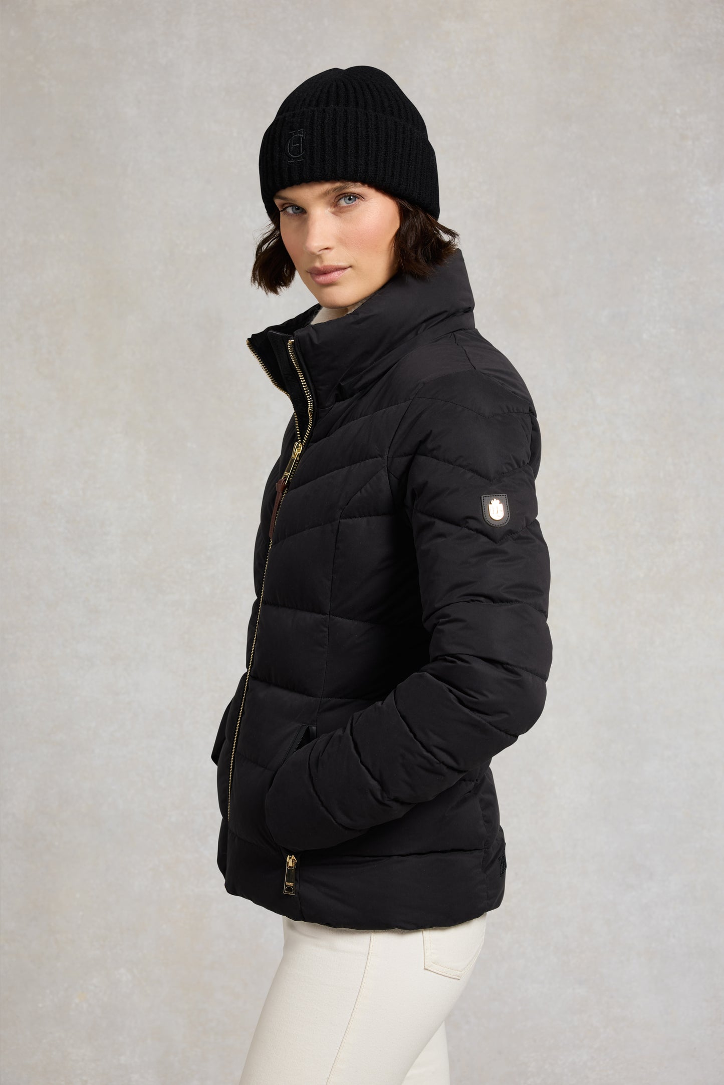 Holland Cooper Whistler Puffer Jacket Deep Black Natural