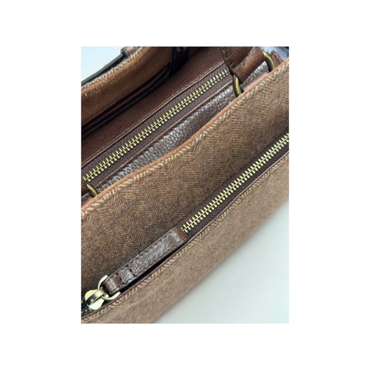 Barkworth Reeve Ambridge Hand Held Grab Bag Tweed And Leather