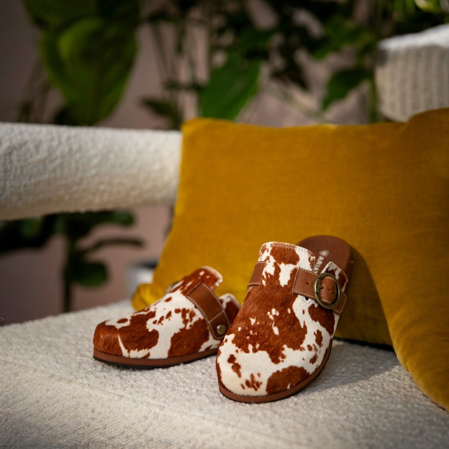 Ariat Women's Country Mule Cow Hair On