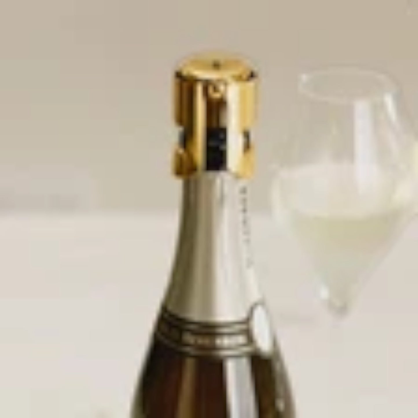 Selbrae House Champagne/Prosecco Stopper Gold Bee