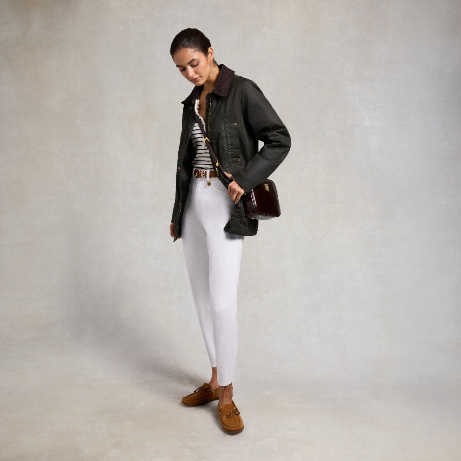 Holland Cooper Classic Waxed Jacket Dark Olive