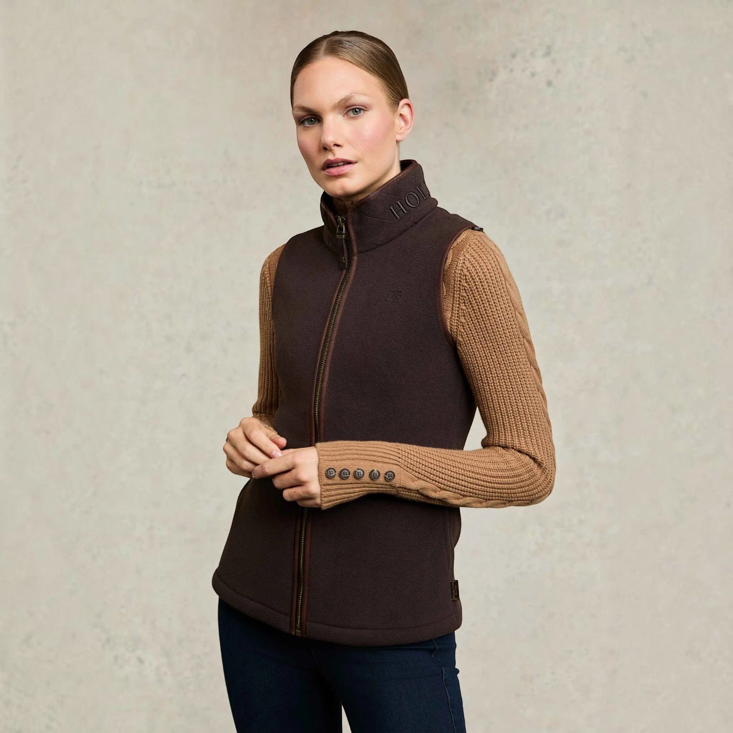 Holland Cooper Country Fleece Gilet Chocolate