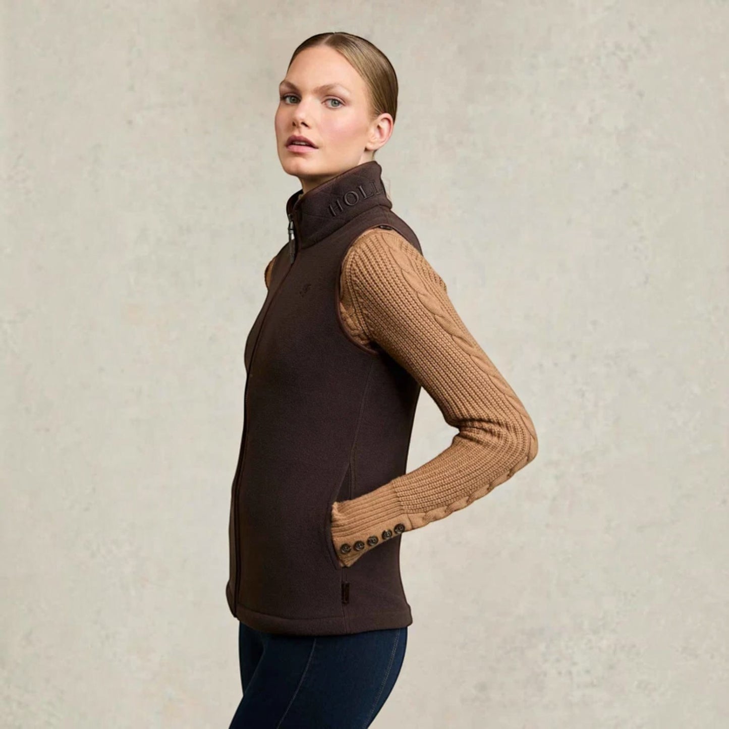 Holland Cooper Country Fleece Gilet Chocolate
