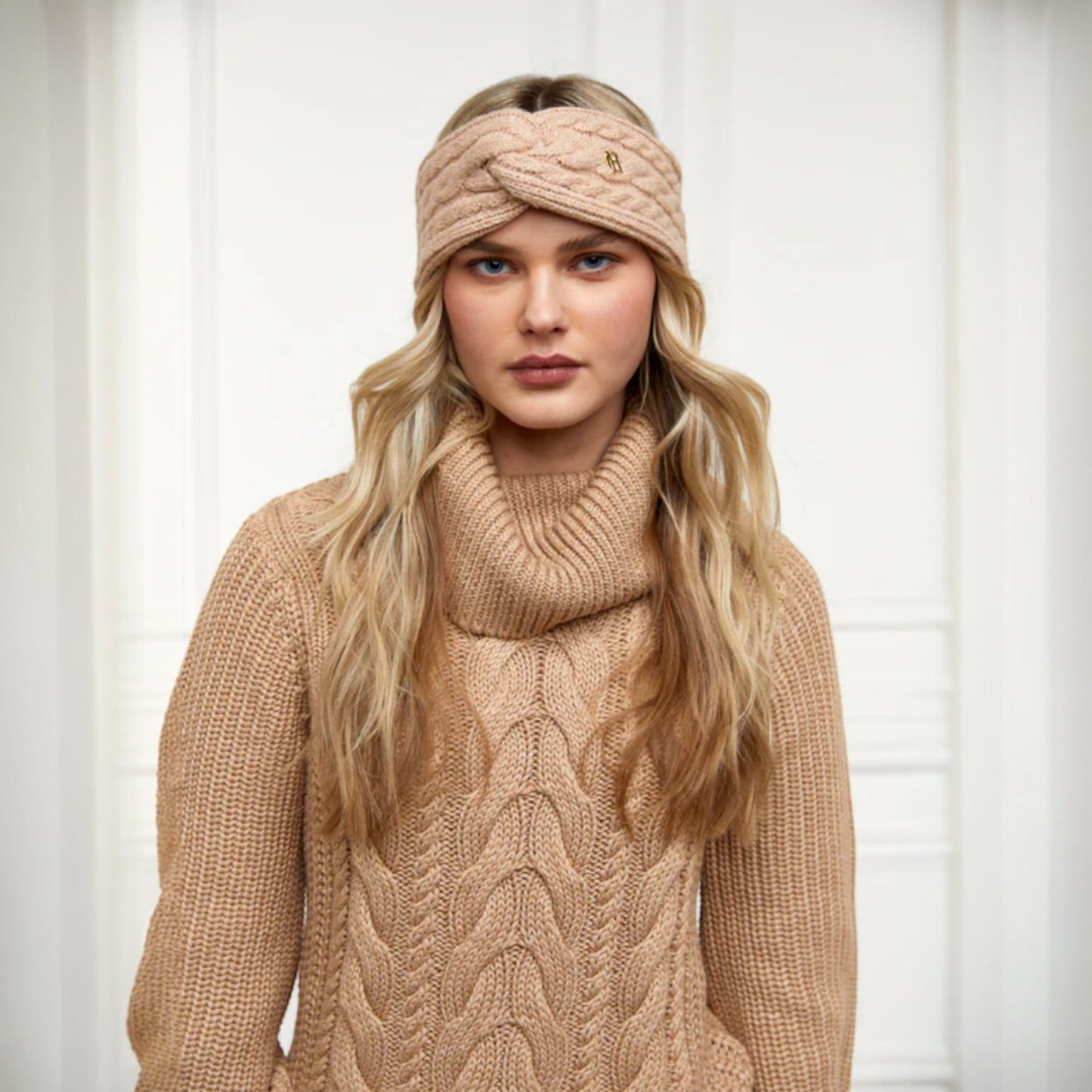 Holland Cooper Cortina Headbad Camel