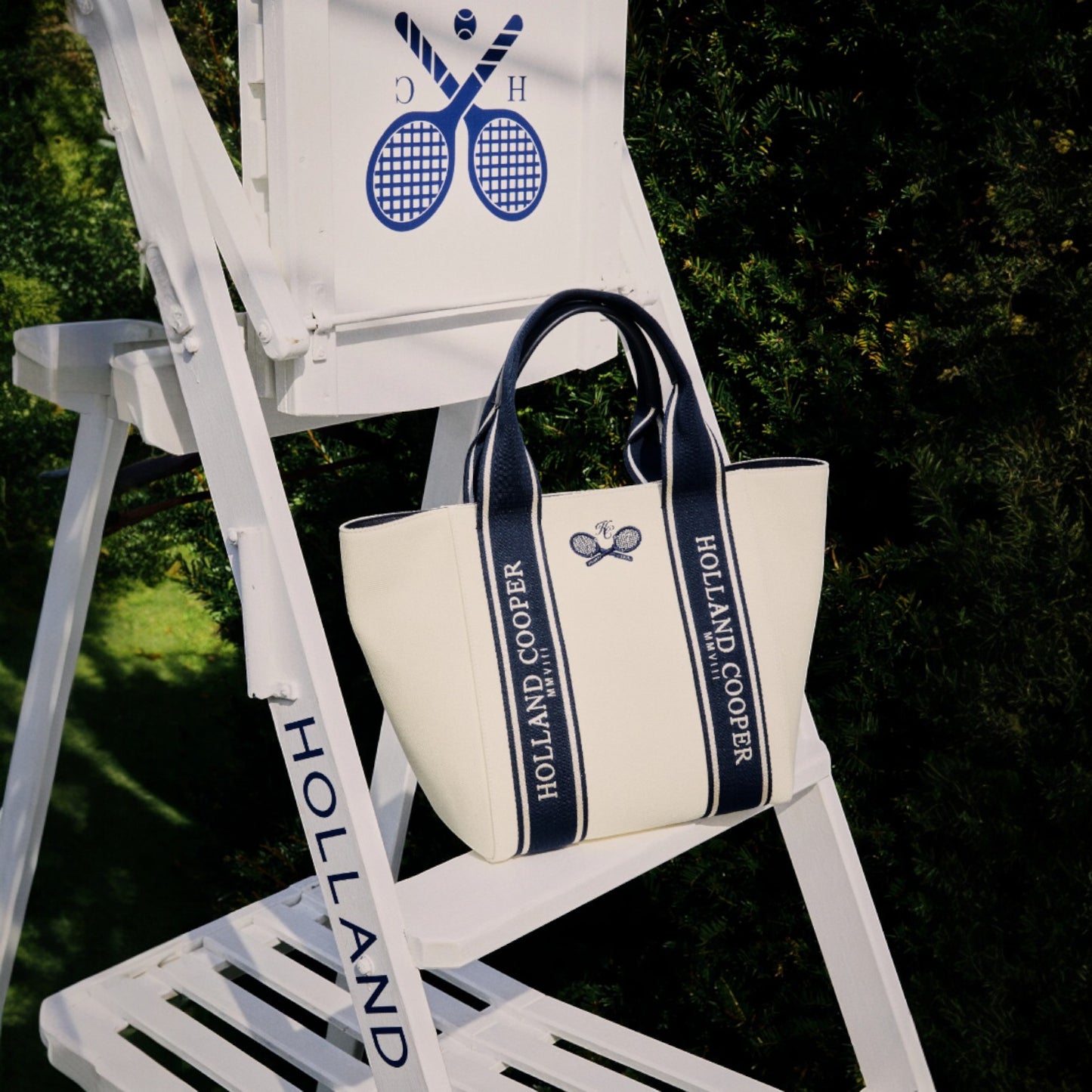 Racquets Tote Ecru Navy