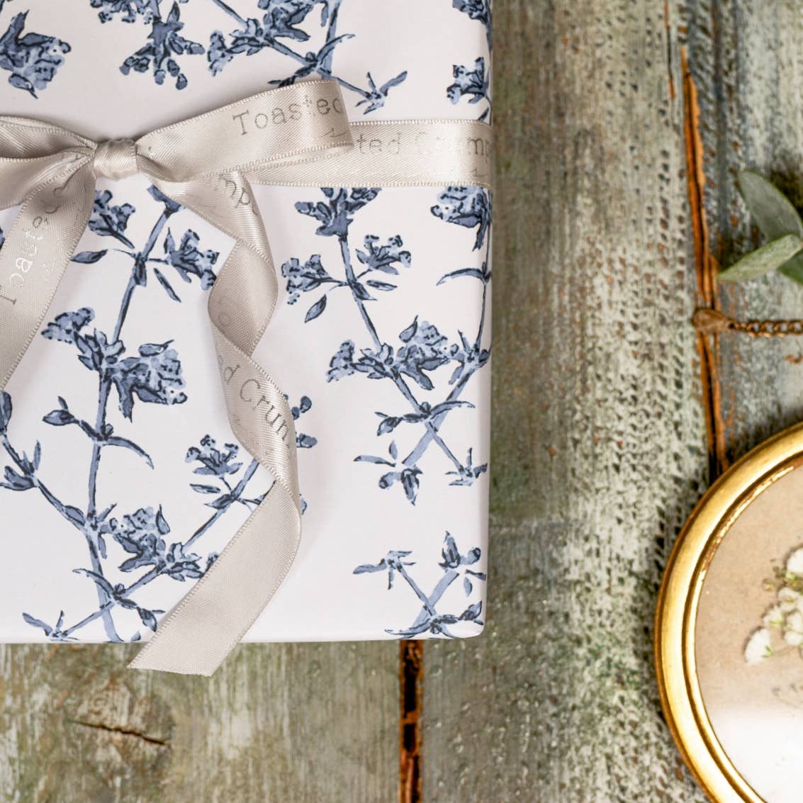 Chateau (Botanique) Gift Wrap Single Sheet