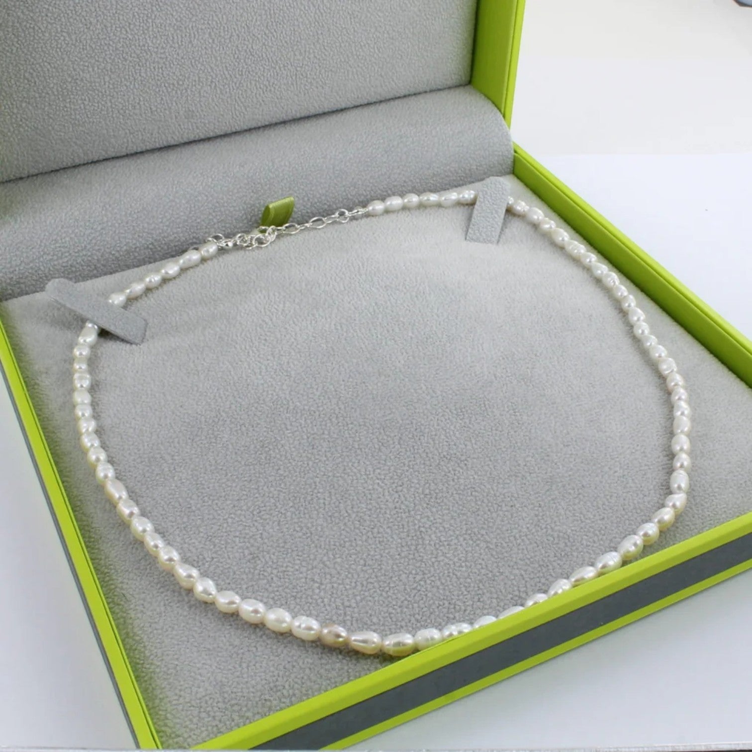 Reeves & Reeves Pearl Necklace Bozed