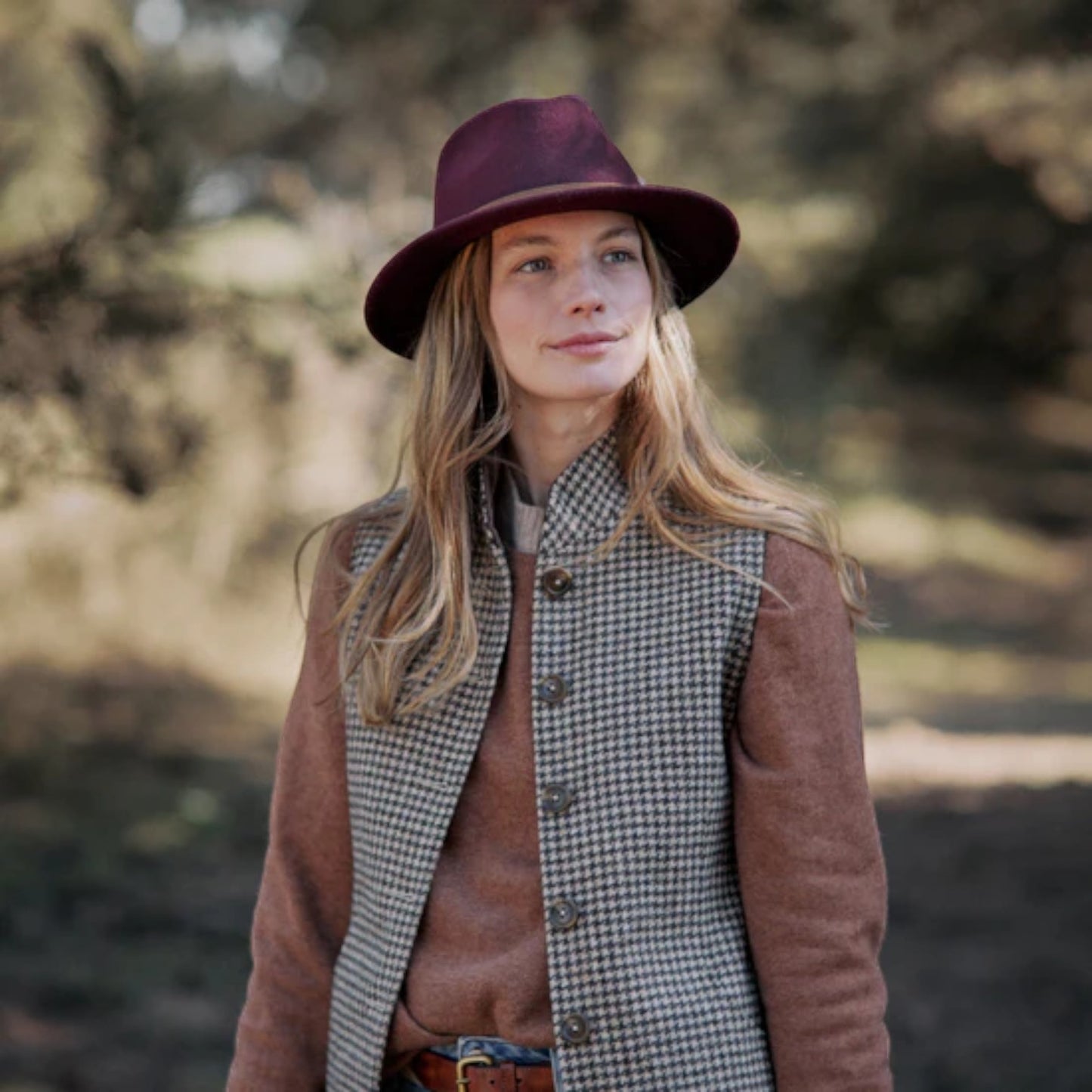 Hicks & Brown Fedora in Plum (Bronze Feather)