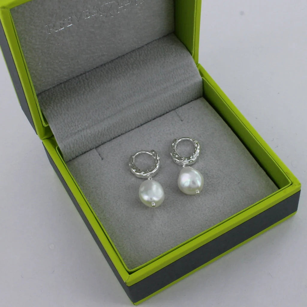 Reeves & Reeves Pearl & Hoop Earrings Silver boxed