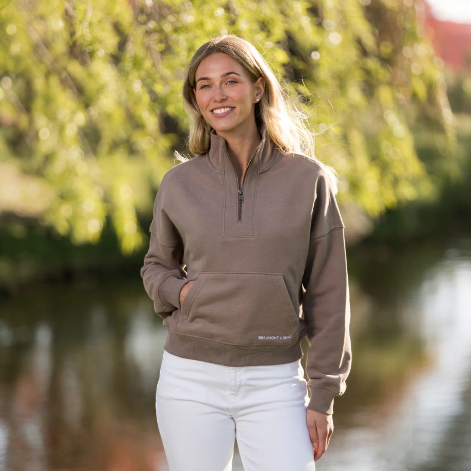 Beaumont & Bear Landscove Women's Pocketed Quarter Zip Otter
